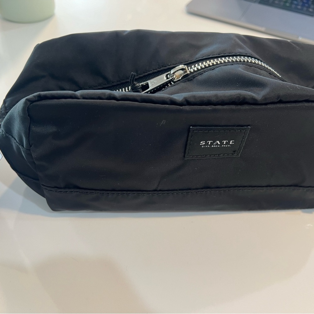 State makeup bag